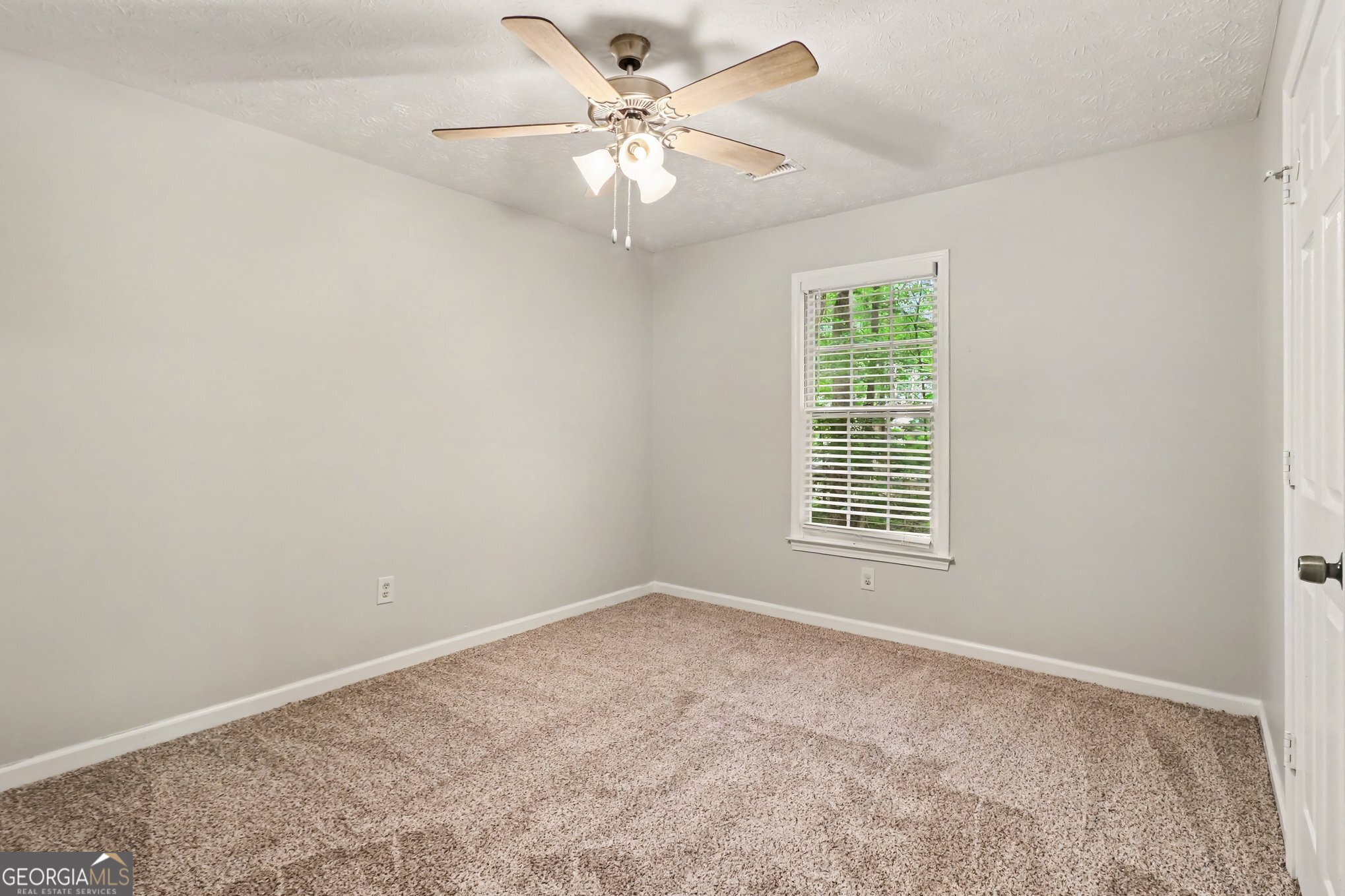 160 Vineyards Drive Property Photo 9
