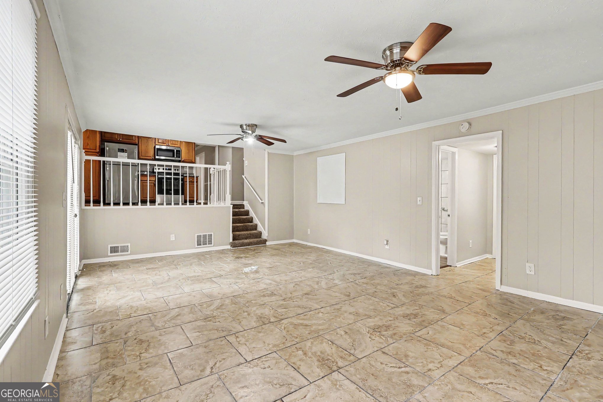 3348 Goldenchain Drive Property Photo 15