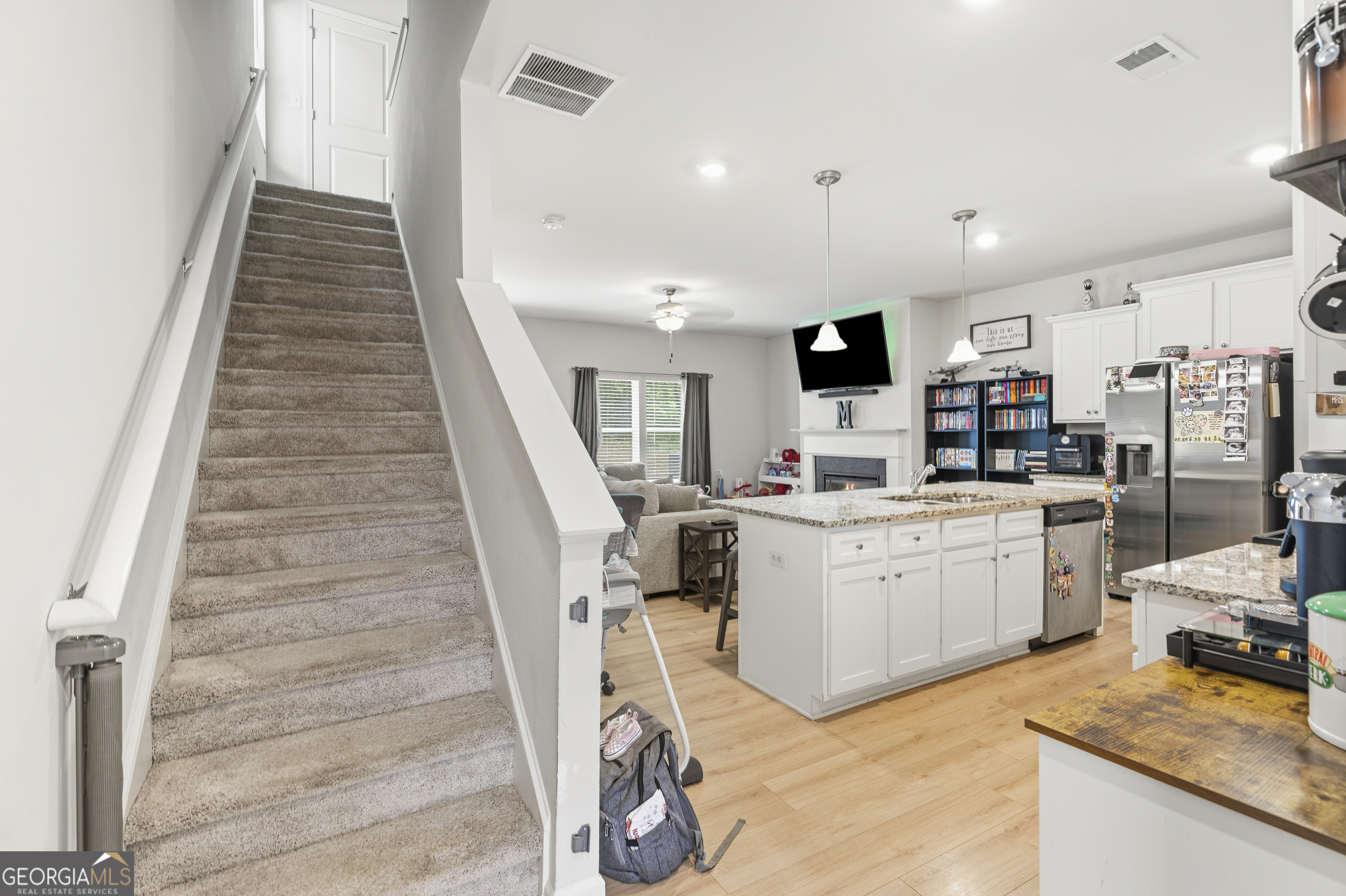 3657 Abbey Way Property Photo 15