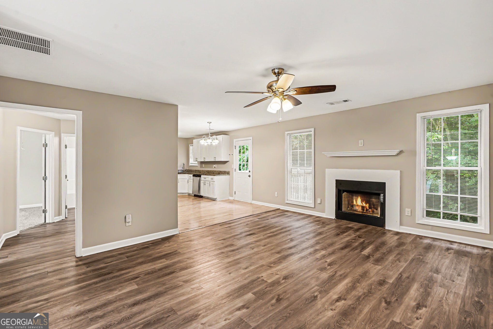 6749 Silver Maple Drive Property Photo 4