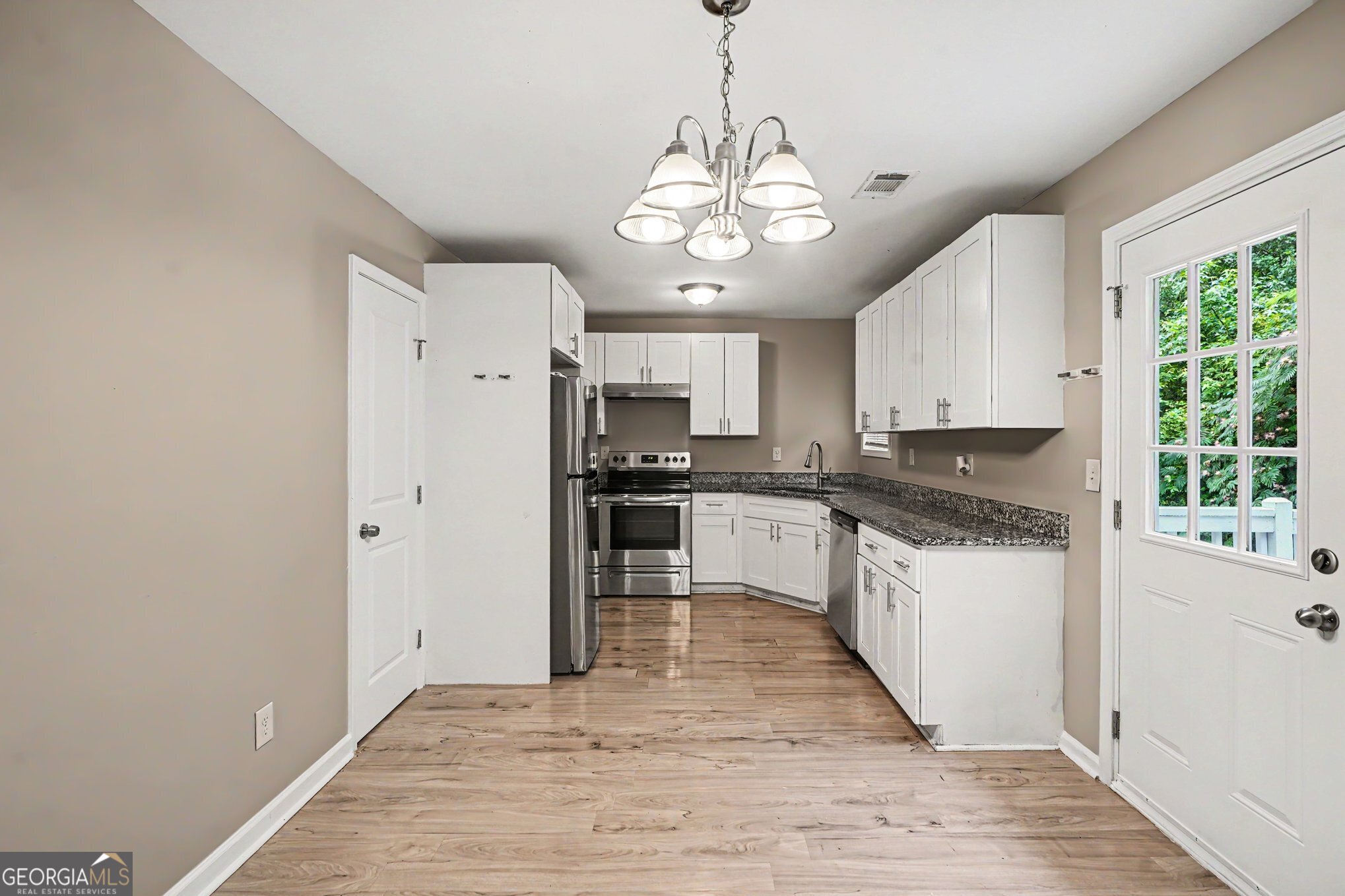 6749 Silver Maple Drive Property Photo 5
