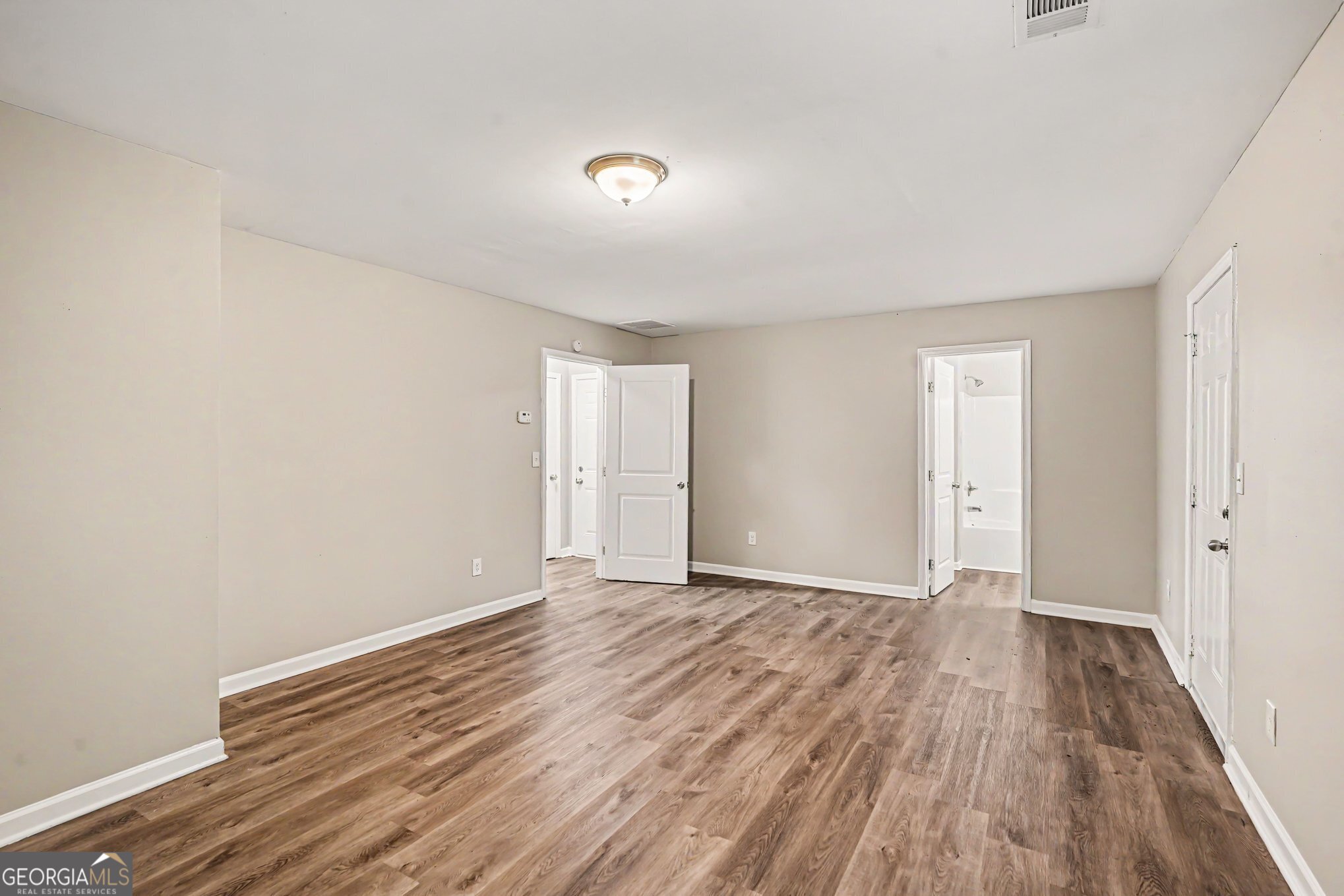 6749 Silver Maple Drive Property Photo 7