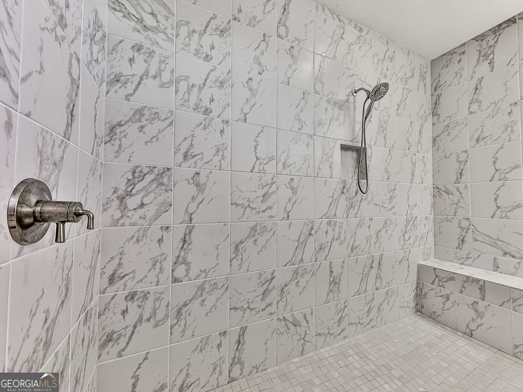 456 Northside Drive Property Photo 35
