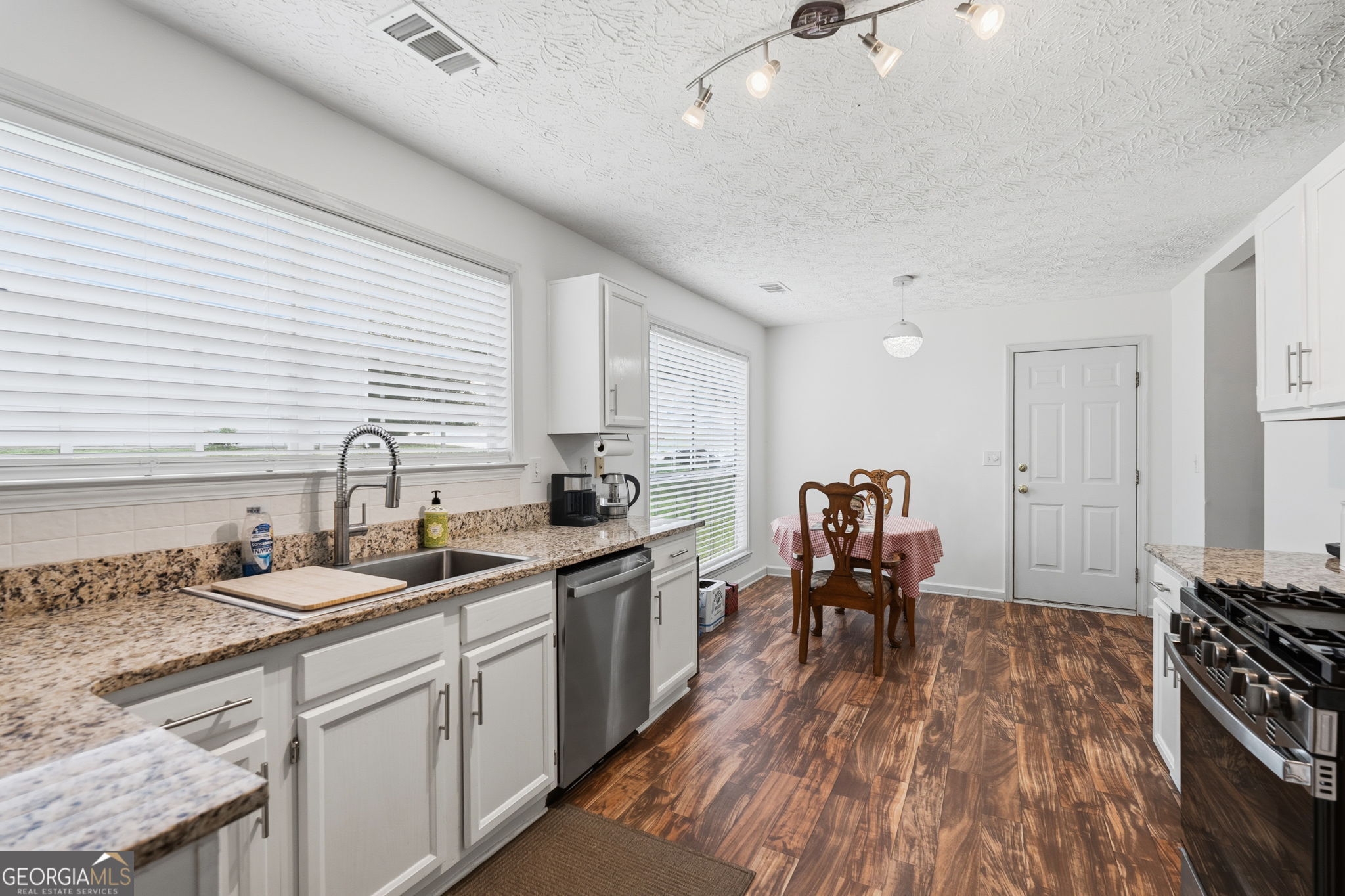 4019 Pin Oak Trail Property Photo 13