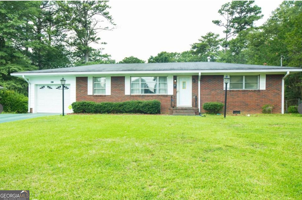 6811 Mayo Drive Property Photo 1