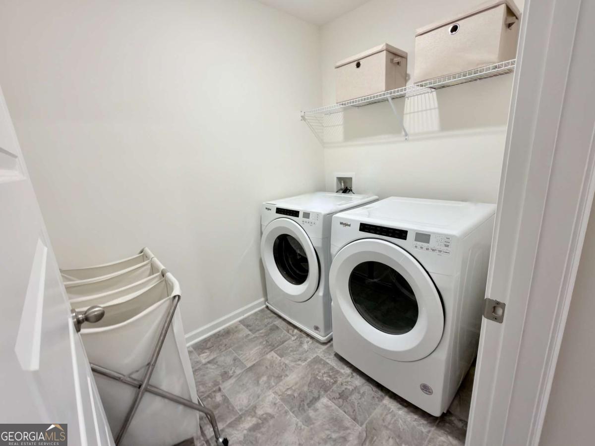 111 Hampton Circle Property Photo 29