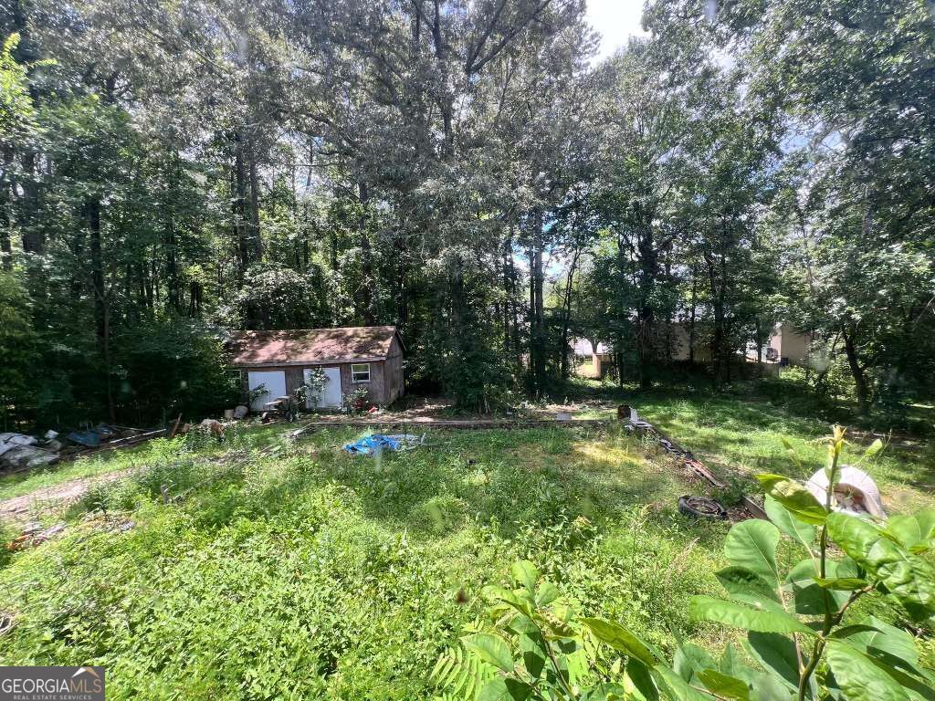 2460 Hallie Mill Road Property Photo 3
