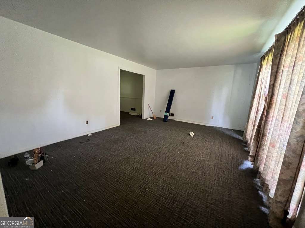 2460 Hallie Mill Road Property Photo 6