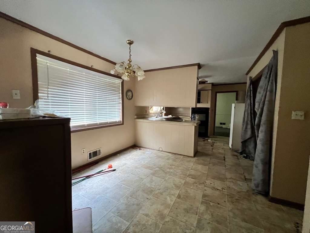 2460 Hallie Mill Road Property Photo 9