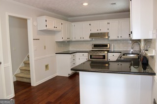 2160 Lakeway Drive Property Photo 27