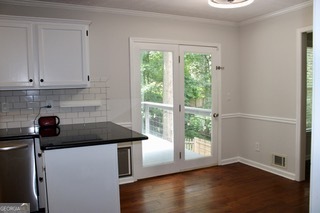 2160 Lakeway Drive Property Photo 29