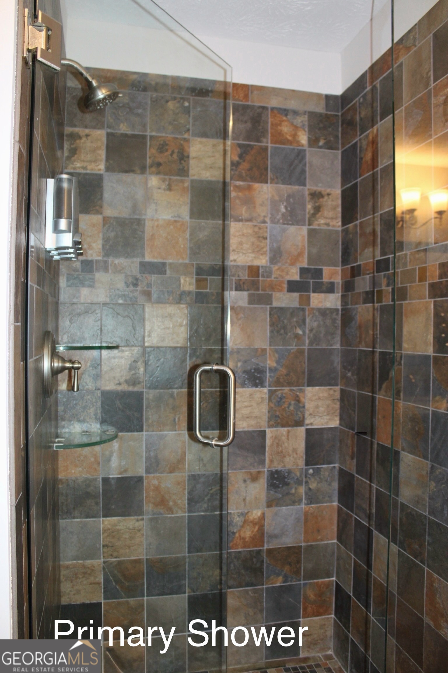 2160 Lakeway Drive Property Photo 38