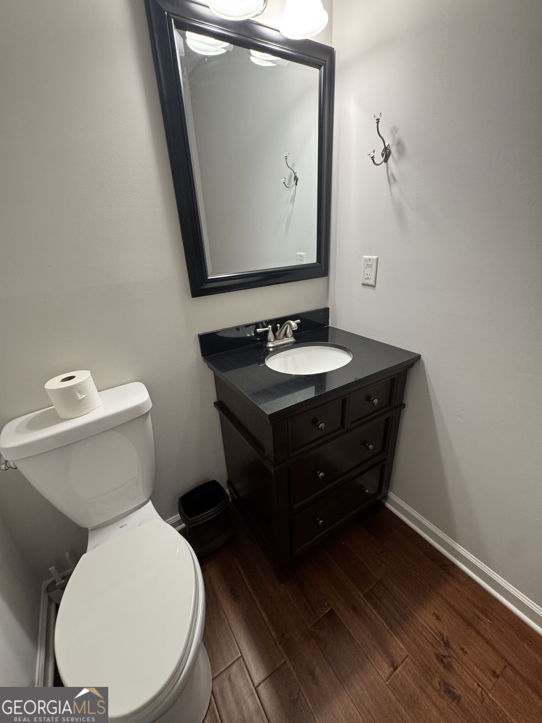 2160 Lakeway Drive Property Photo 40