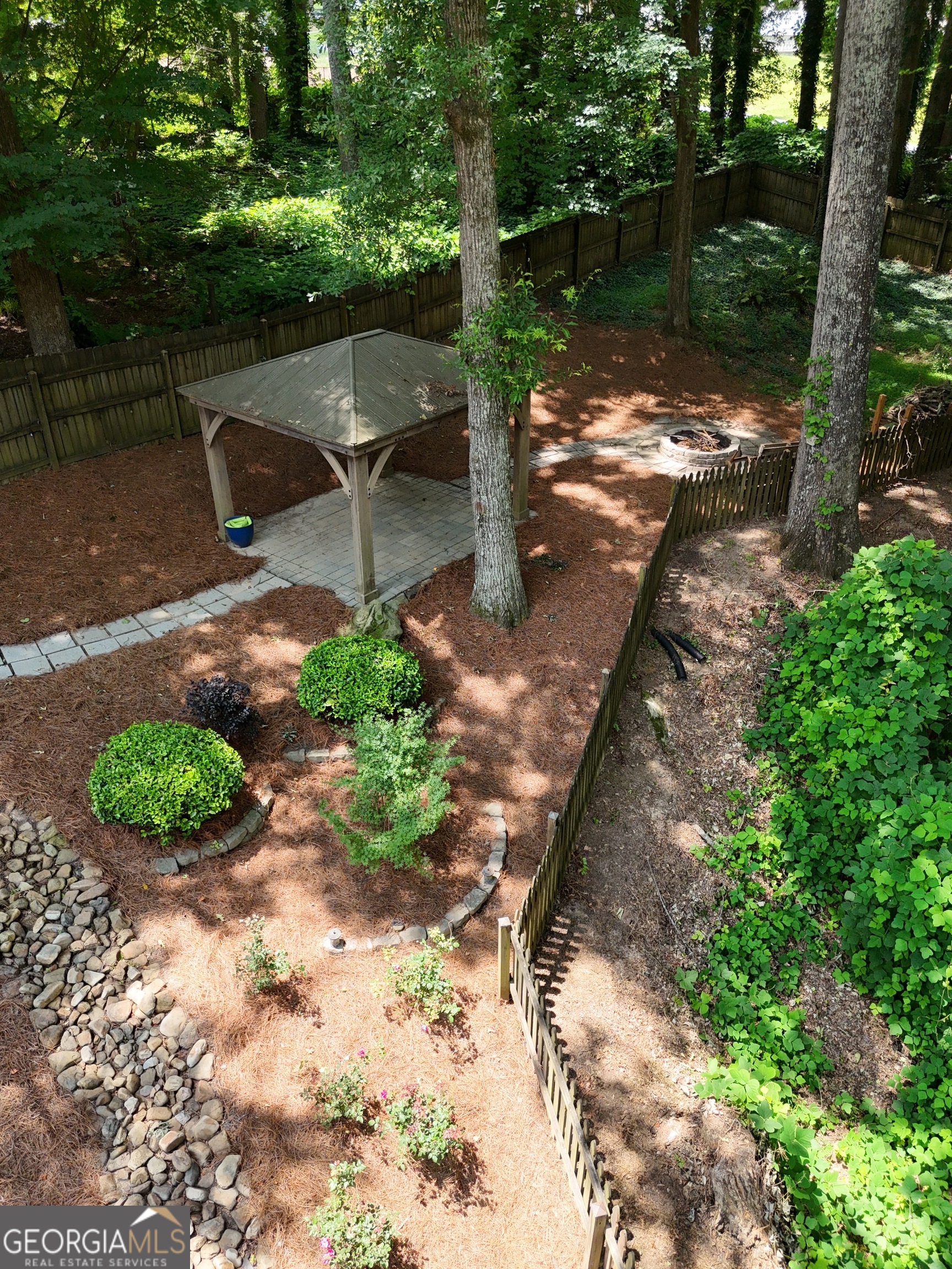 2160 Lakeway Drive Property Photo 56