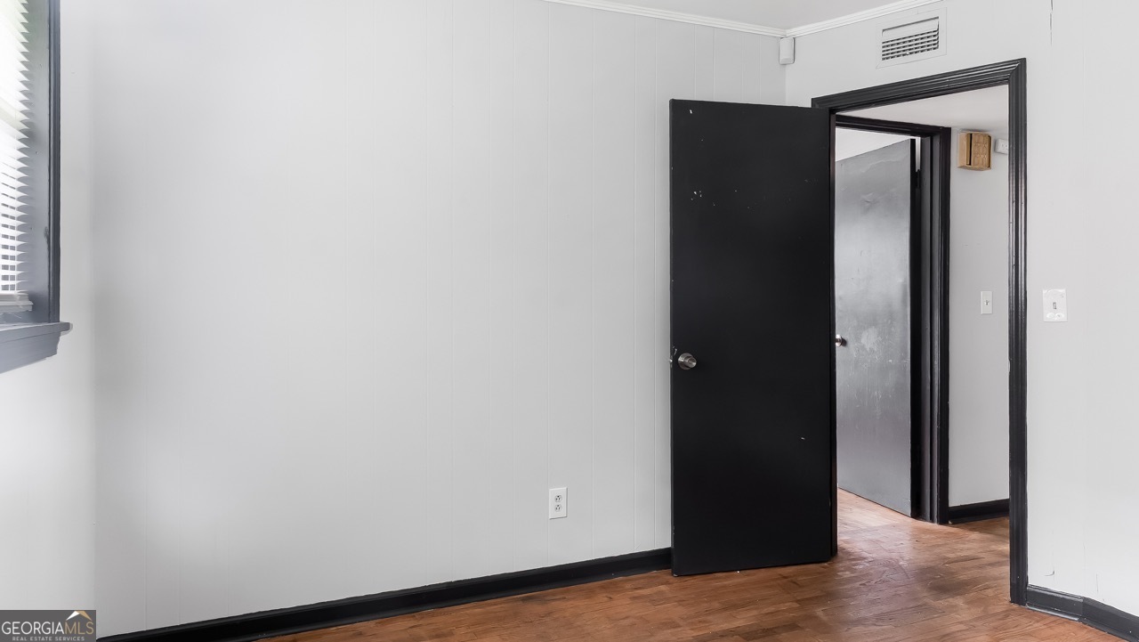 423 Branham Avenue Sw Property Photo 9