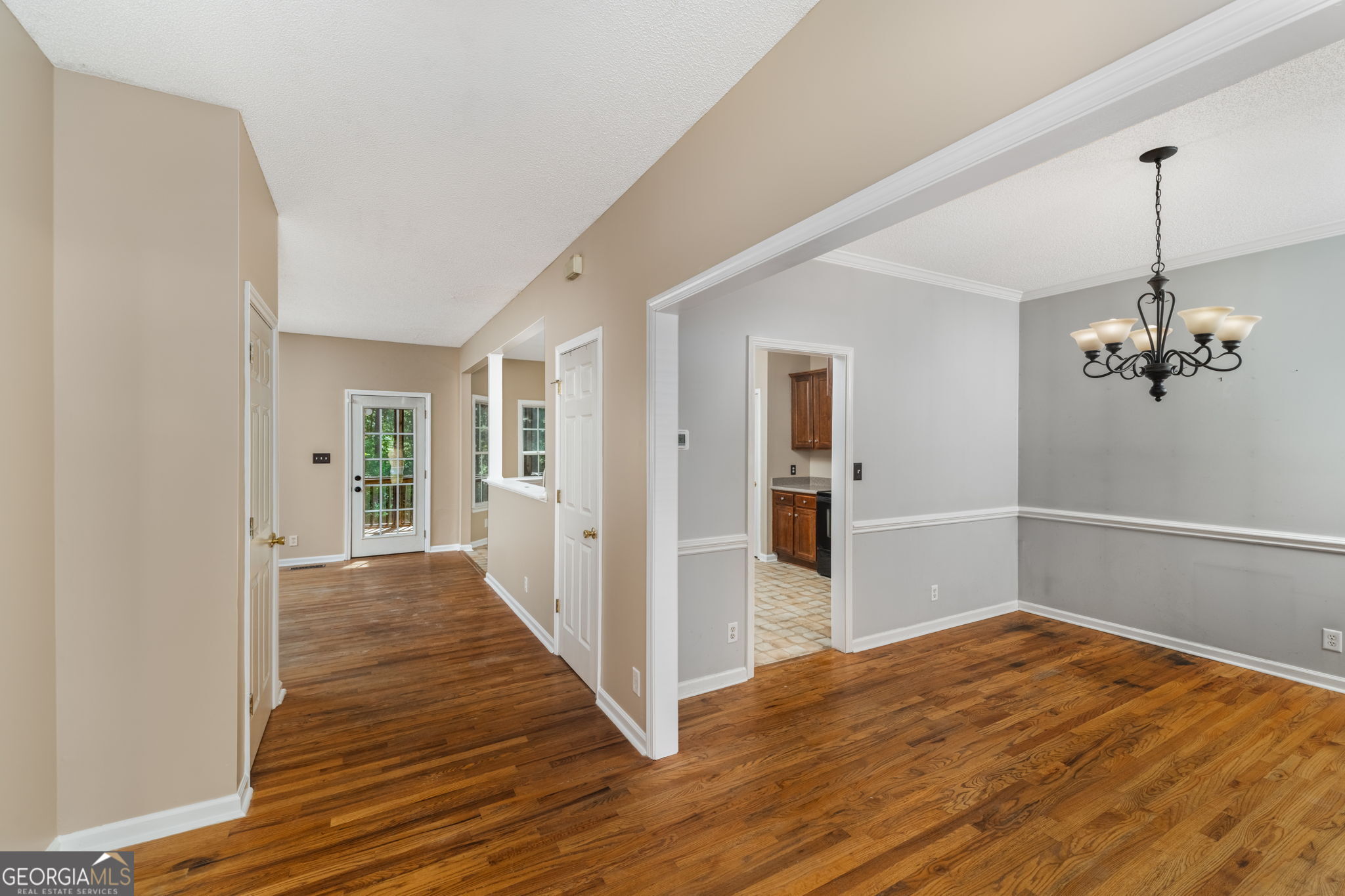 141 Masters Cove Property Photo 4