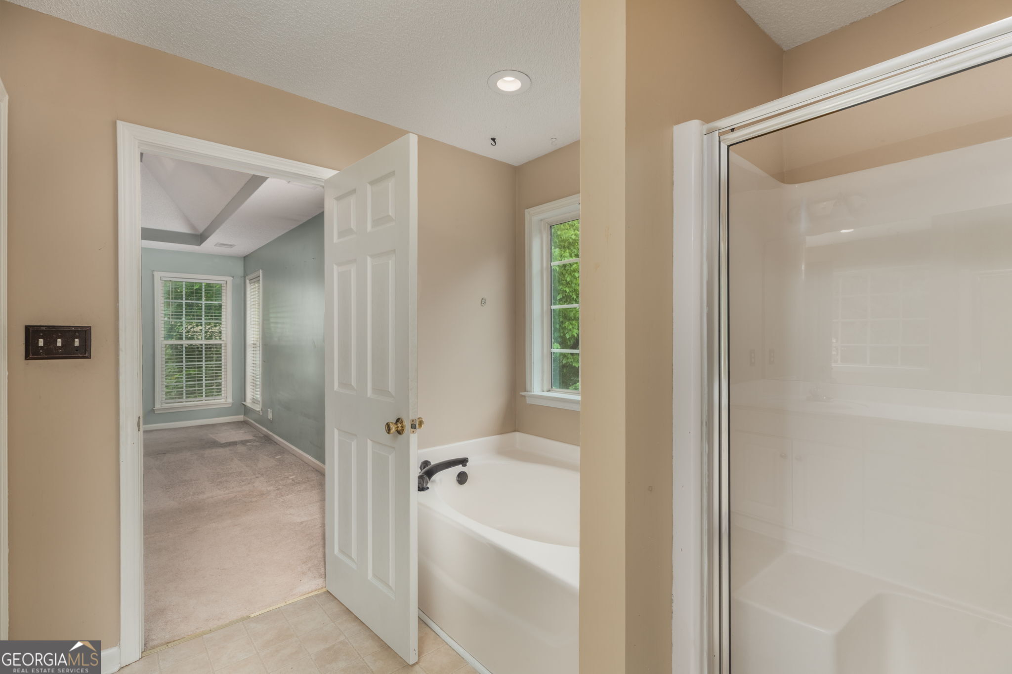 141 Masters Cove Property Photo 32
