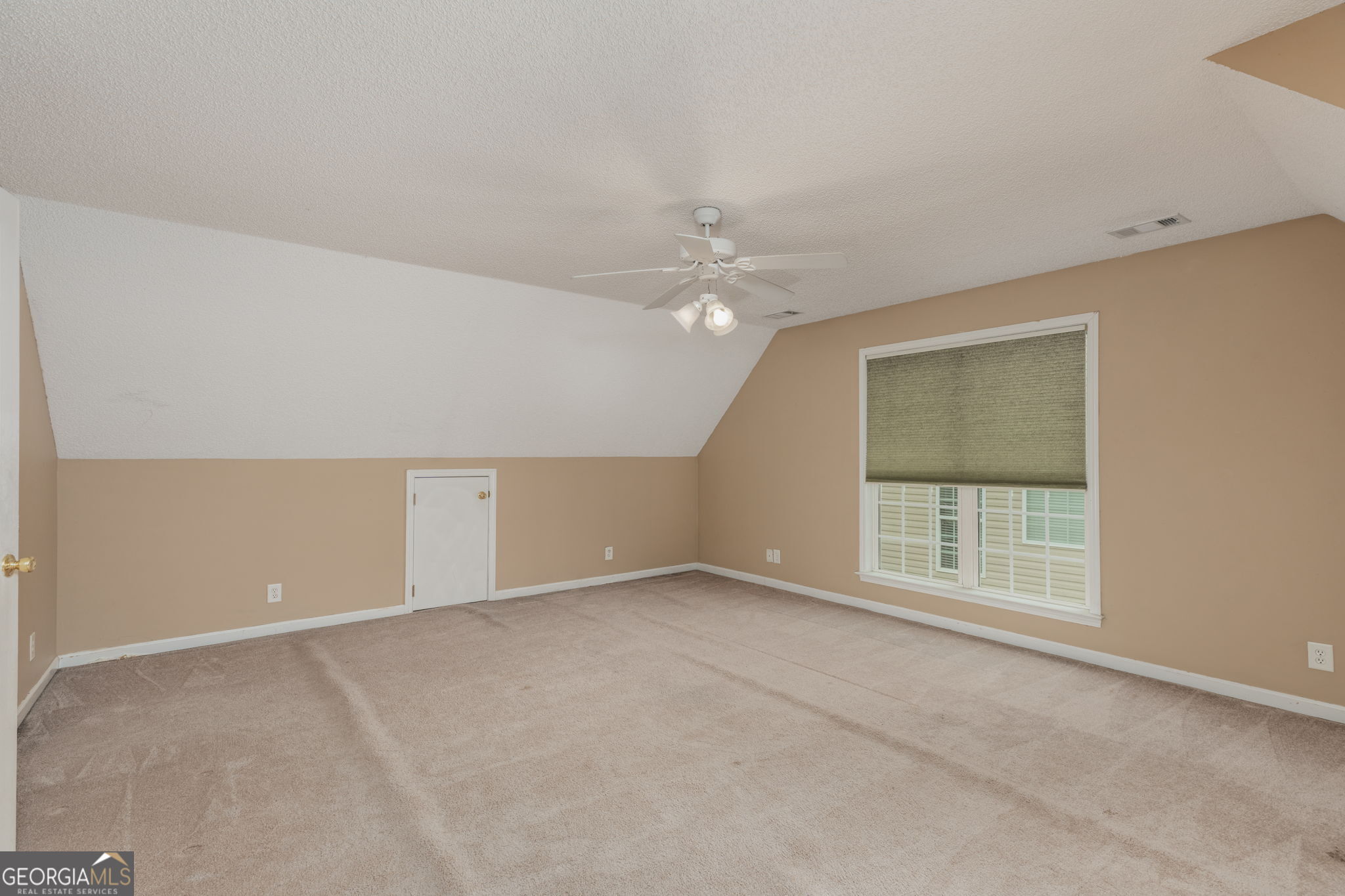 141 Masters Cove Property Photo 38