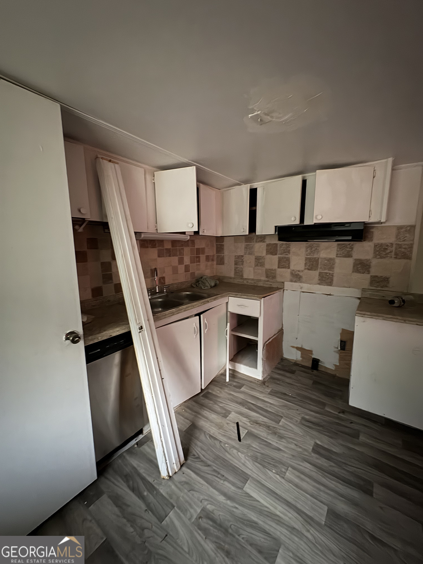 110 Peach Orchard Road Property Photo 4