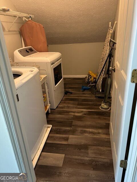 720 Paris Drive Property Photo 8