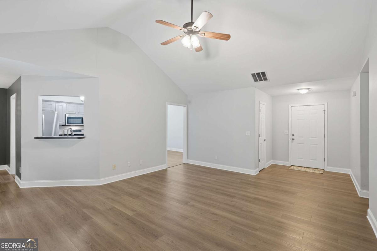 5734 Harthorn Park Place Property Photo 14