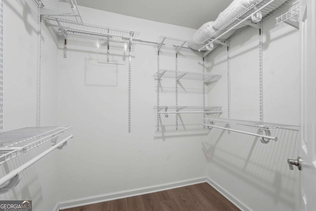 5734 Harthorn Park Place Property Photo 24