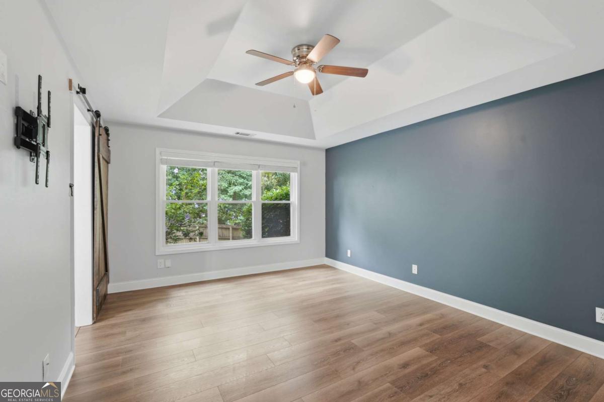 5734 Harthorn Park Place Property Photo 26