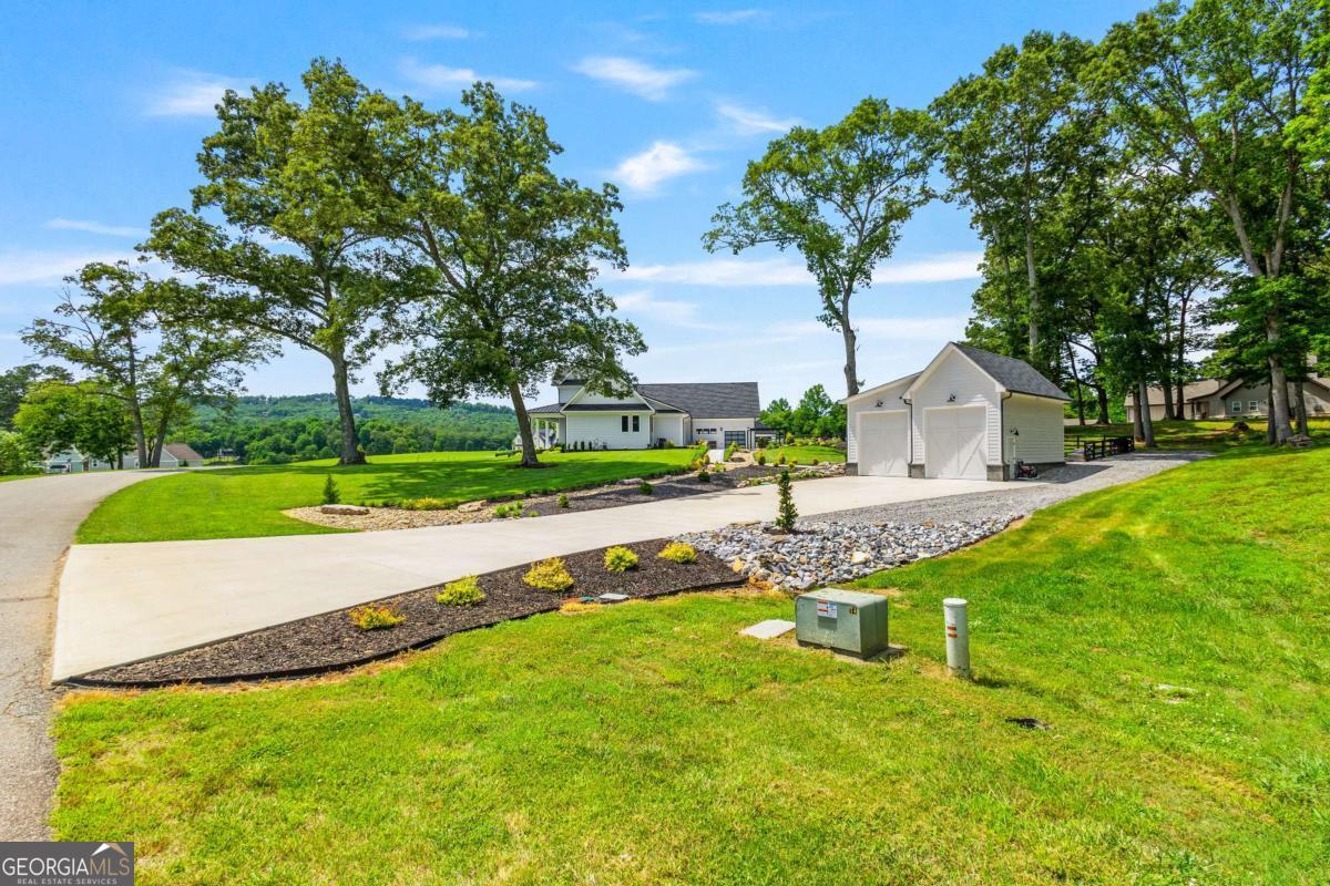 24 Farmland Court Property Photo 13