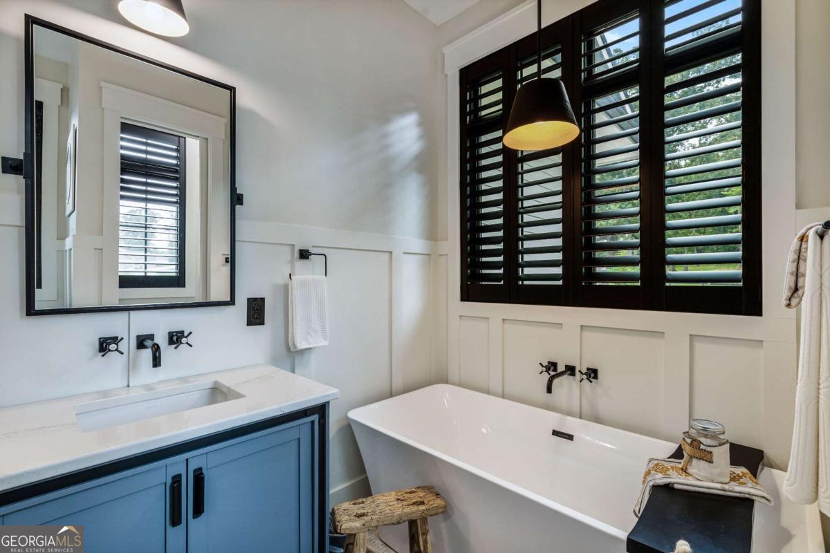 24 Farmland Court Property Photo 64