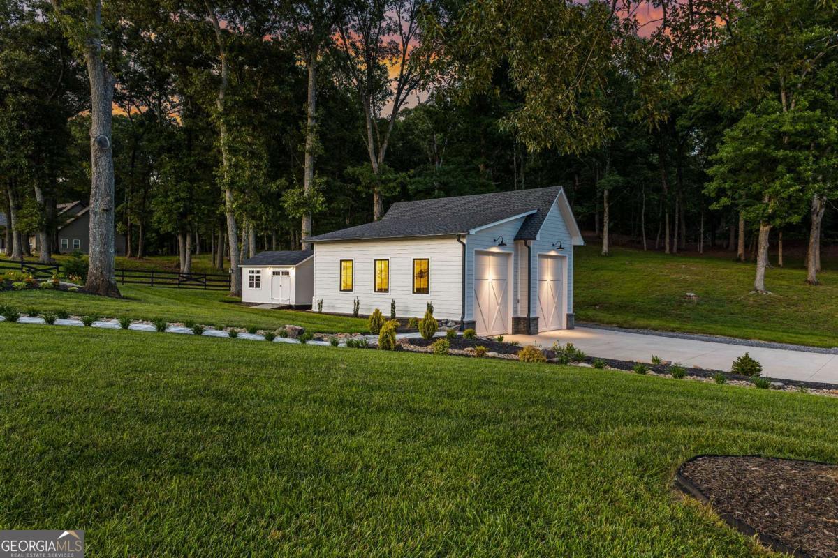 24 Farmland Court Property Photo 90