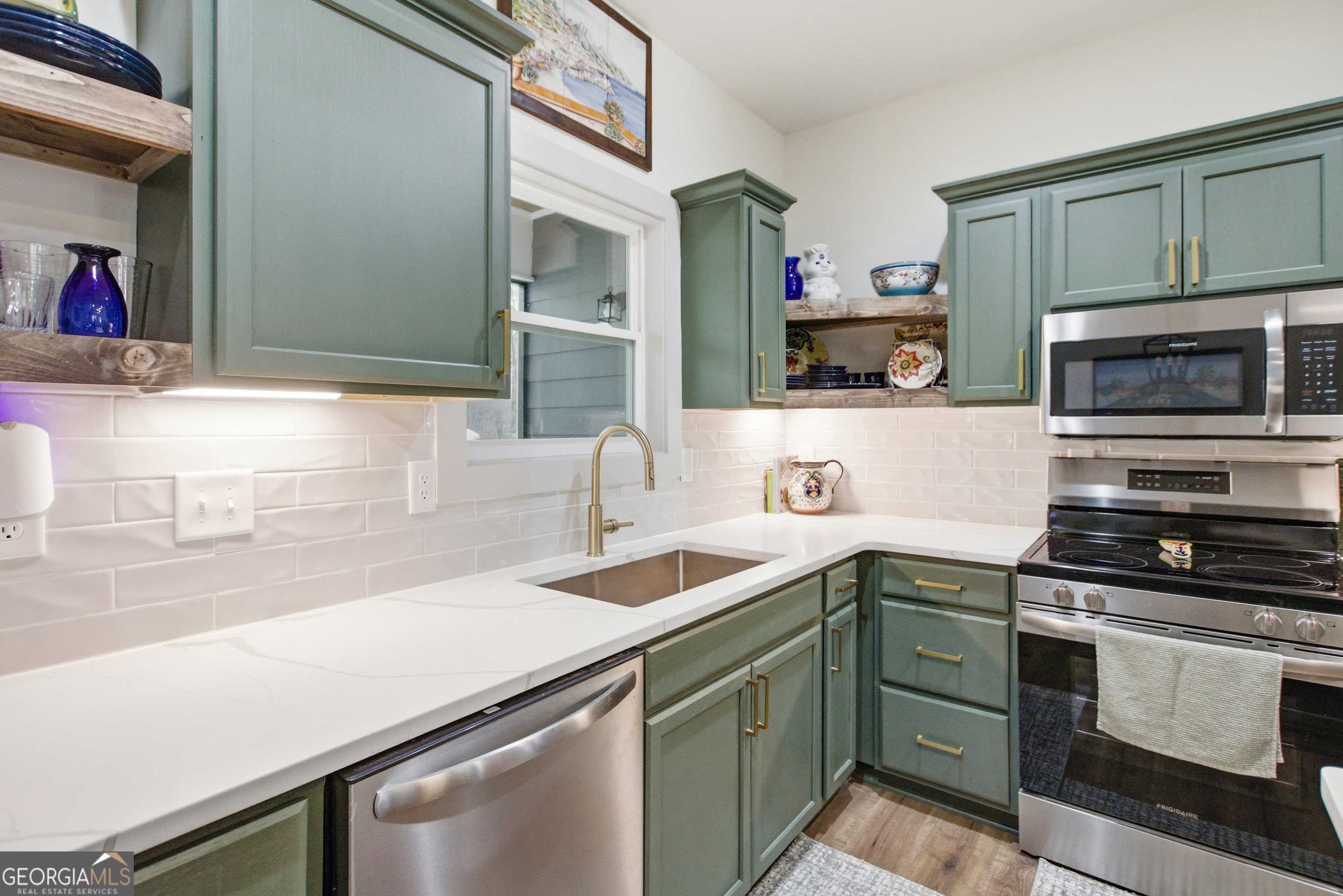 169 View Street Property Photo 12