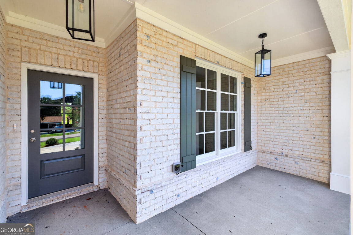 4771 E Reed Road Property Photo 5