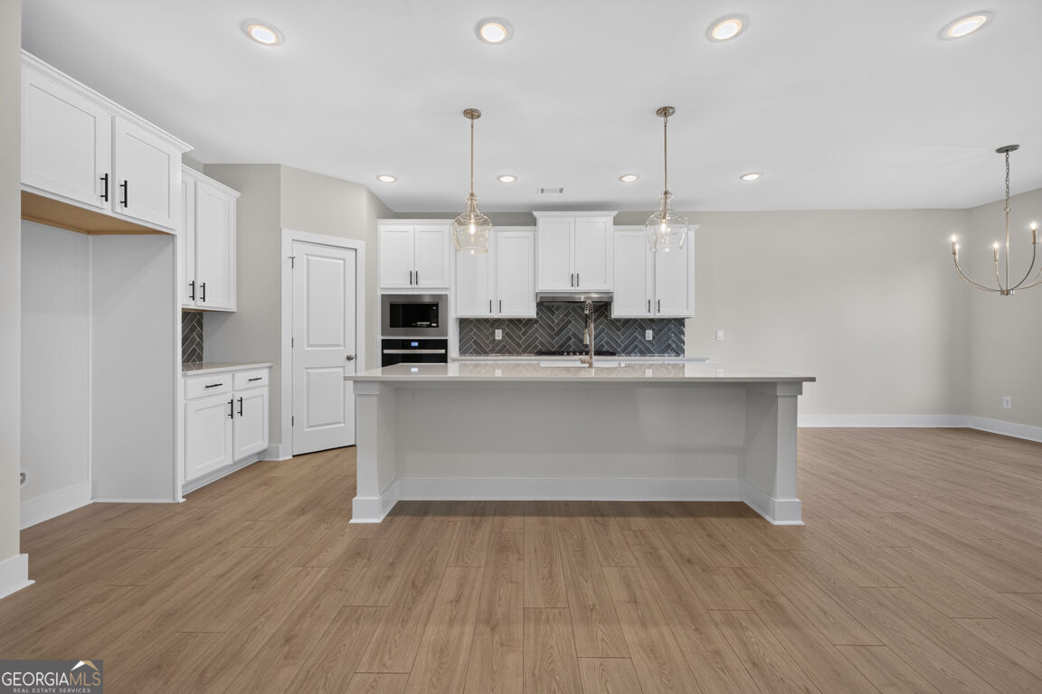 4771 E Reed Road Property Photo 11