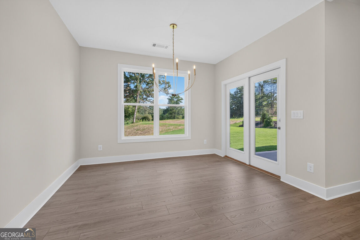 4771 E Reed Road Property Photo 15