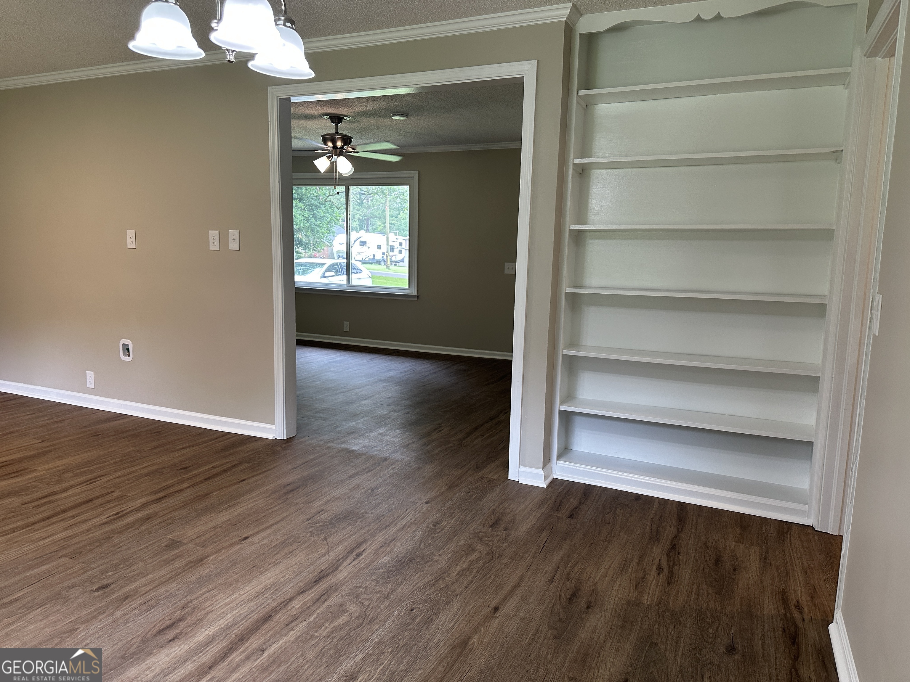 6460 Gibson Road Property Photo 6