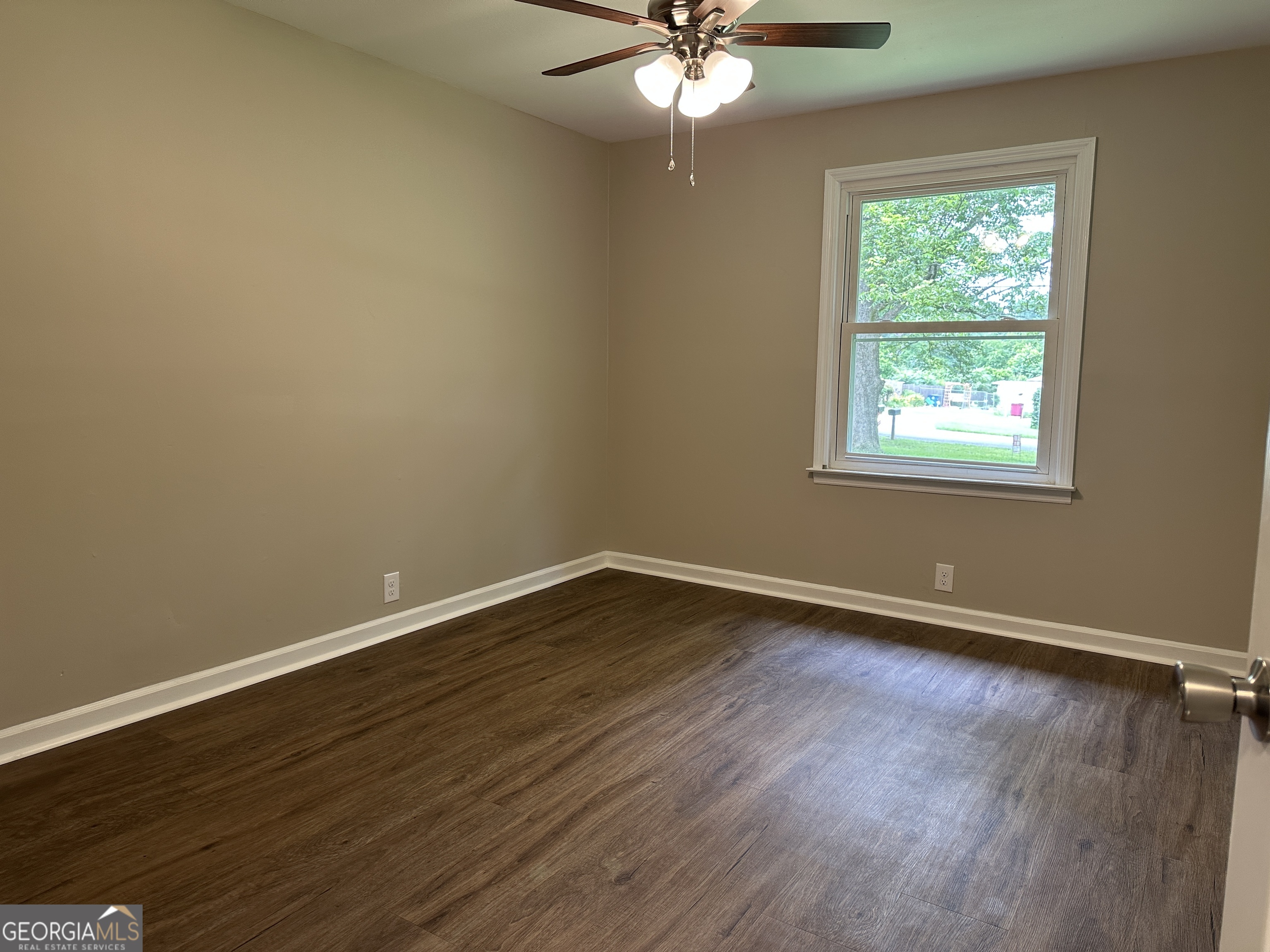6460 Gibson Road Property Photo 12