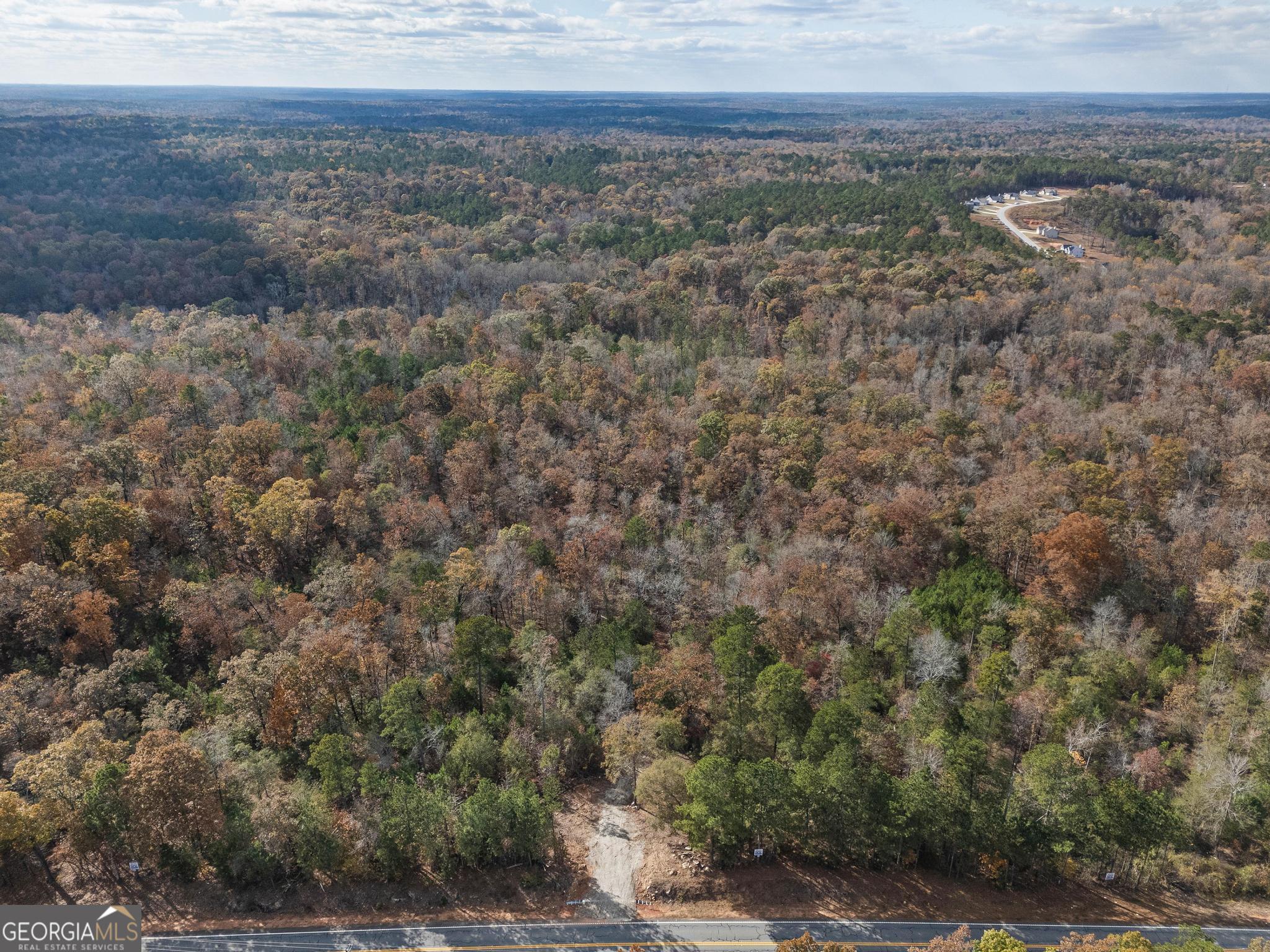 11600 Highway 212 Property Photo 3