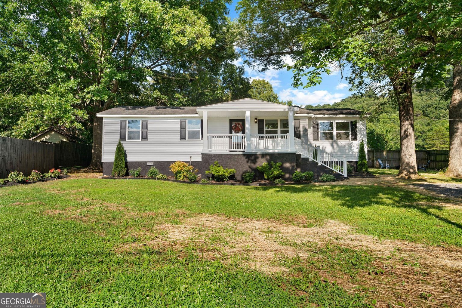 90 Whitman Street Property Photo 8