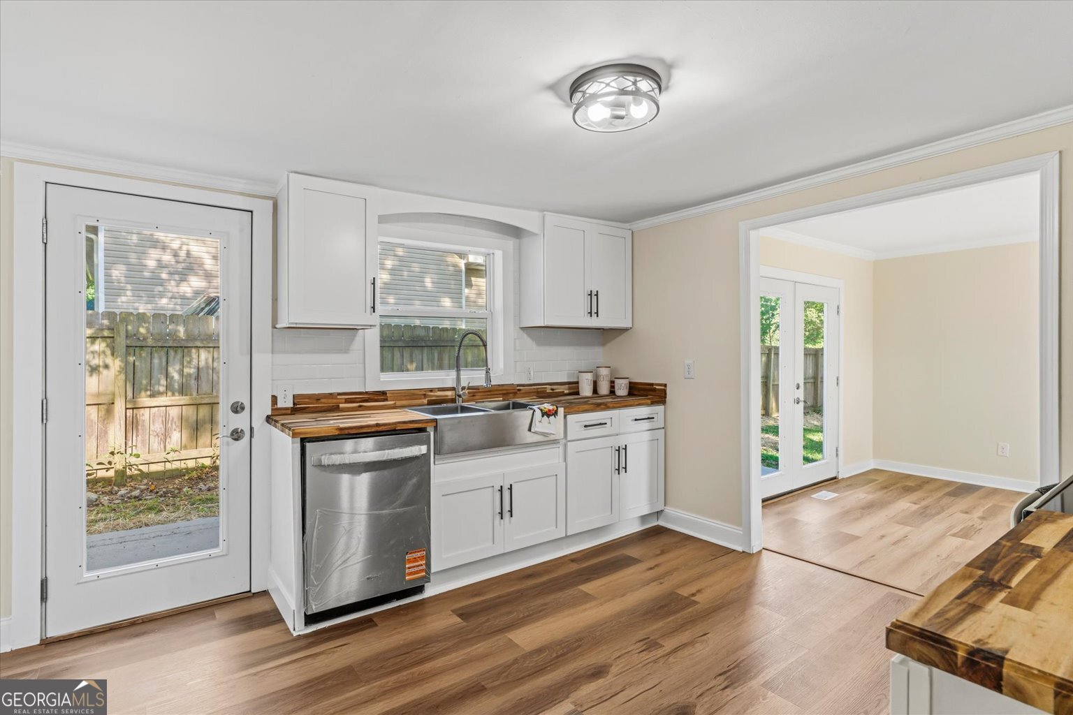 90 Whitman Street Property Photo 17