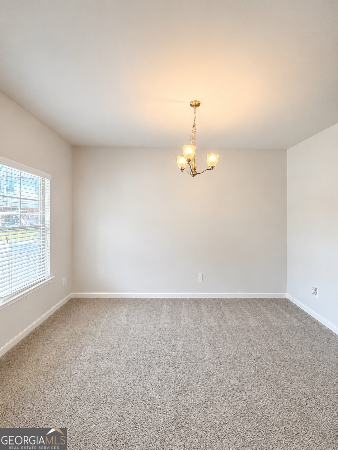 29 Hilda Court Property Photo 4