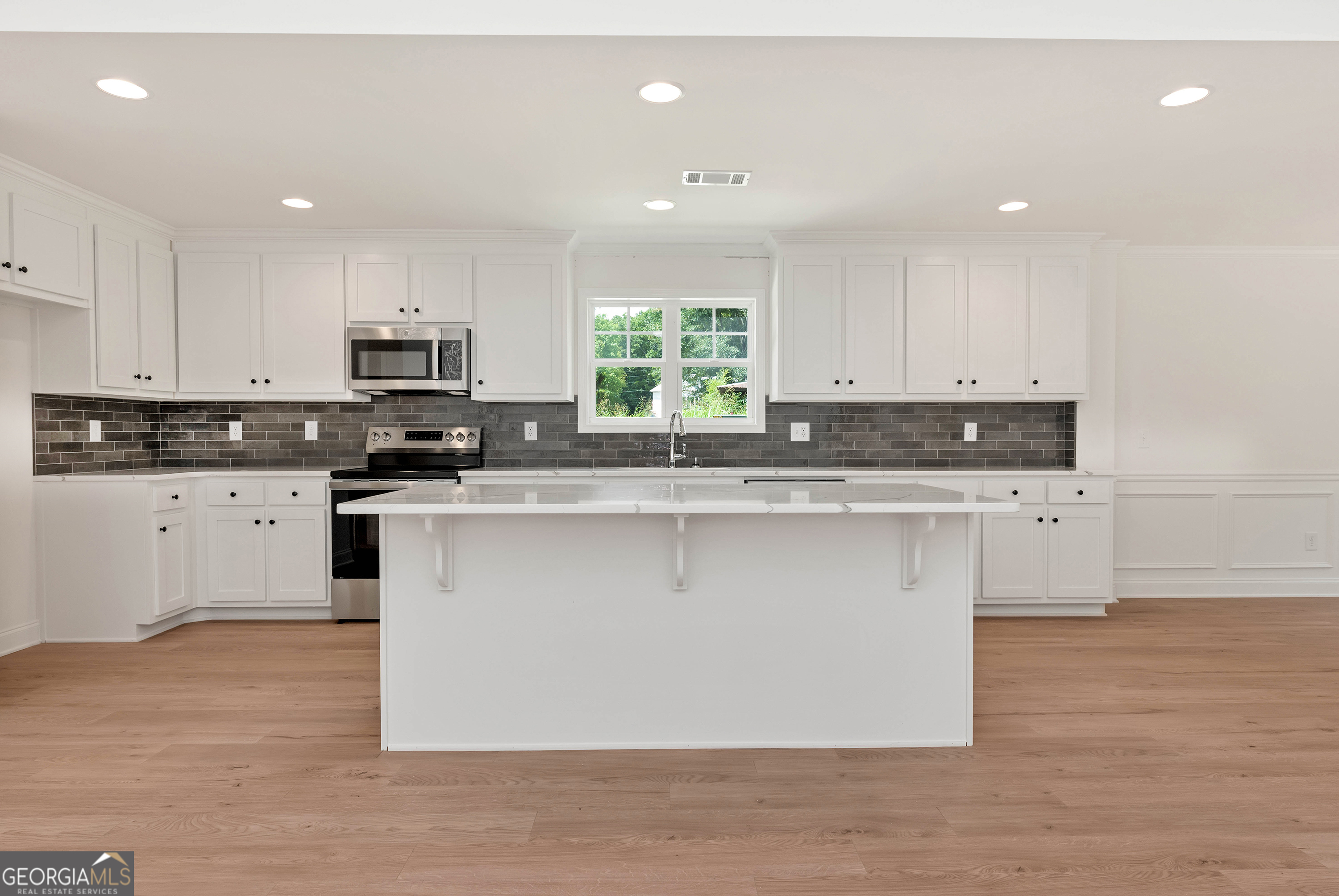 6376 Brockton Loop Property Photo 18