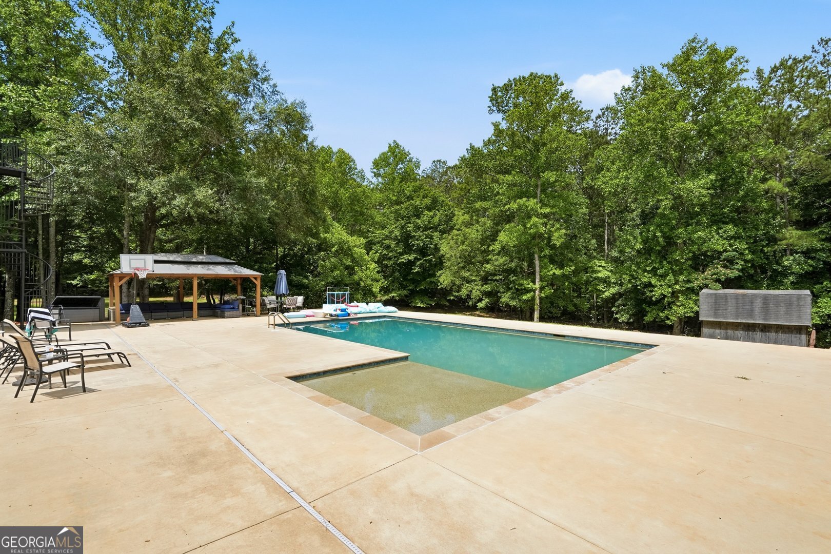 2103 Smokey Road Property Photo 3