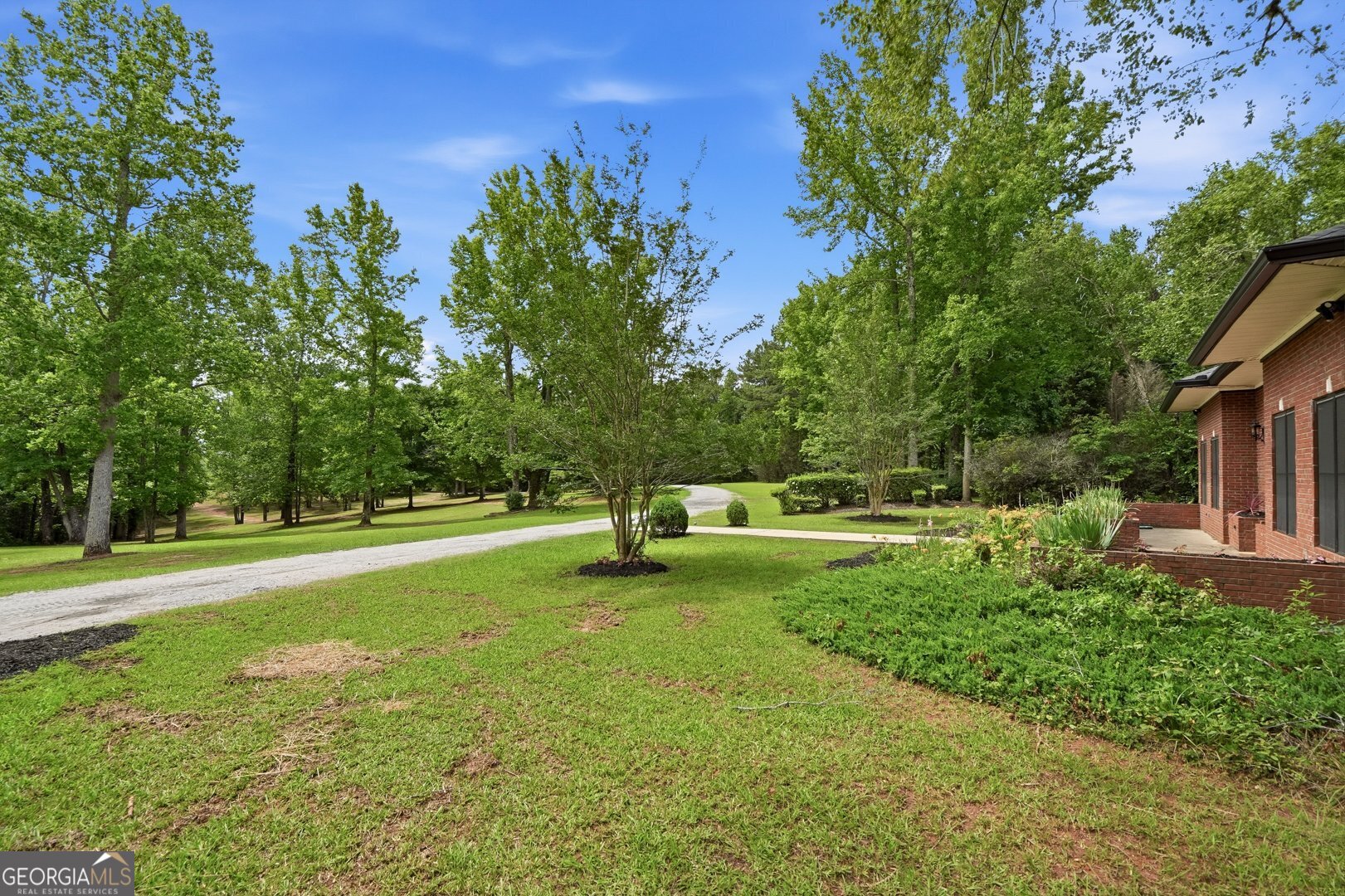 2103 Smokey Road Property Photo 6