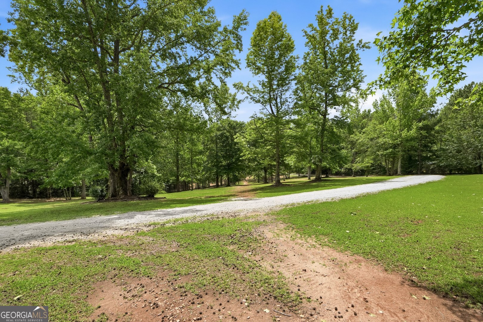 2103 Smokey Road Property Photo 7