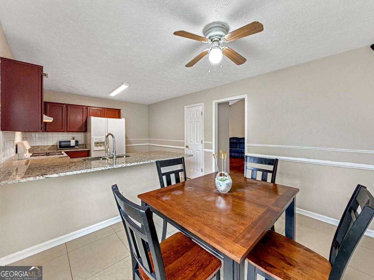 1435 Wheatfield Drive Property Photo 9