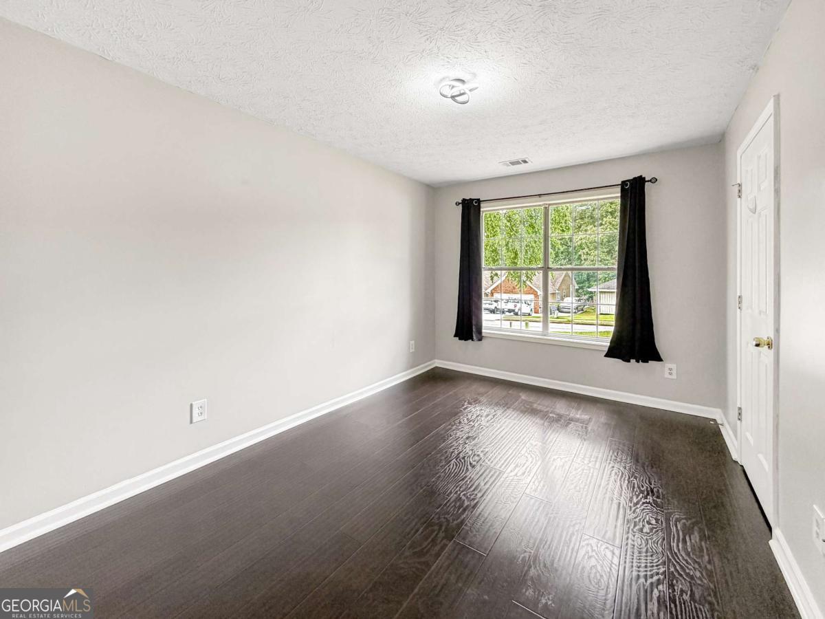 1435 Wheatfield Drive Property Photo 26