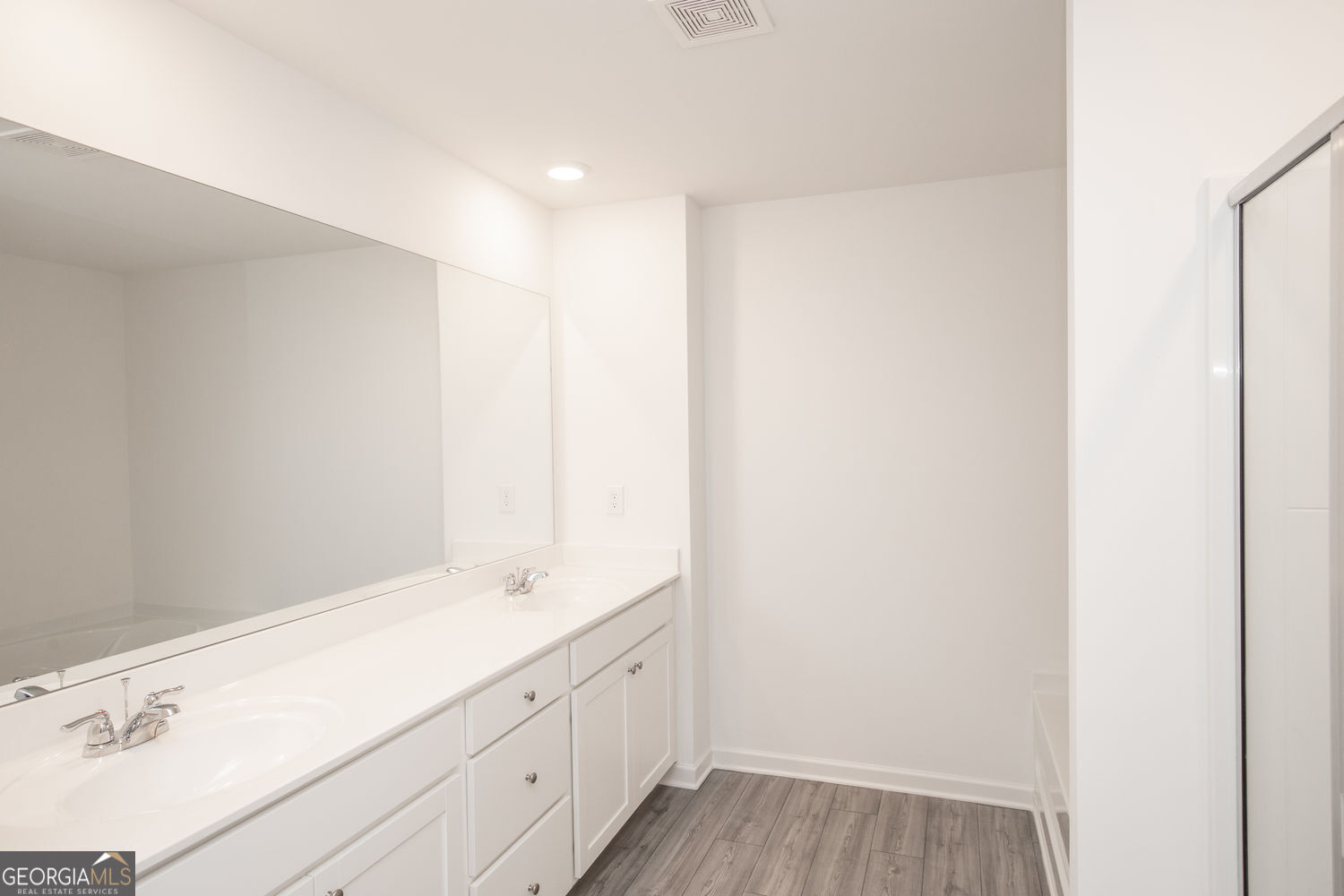 1092 Edwin Lane Property Photo 22