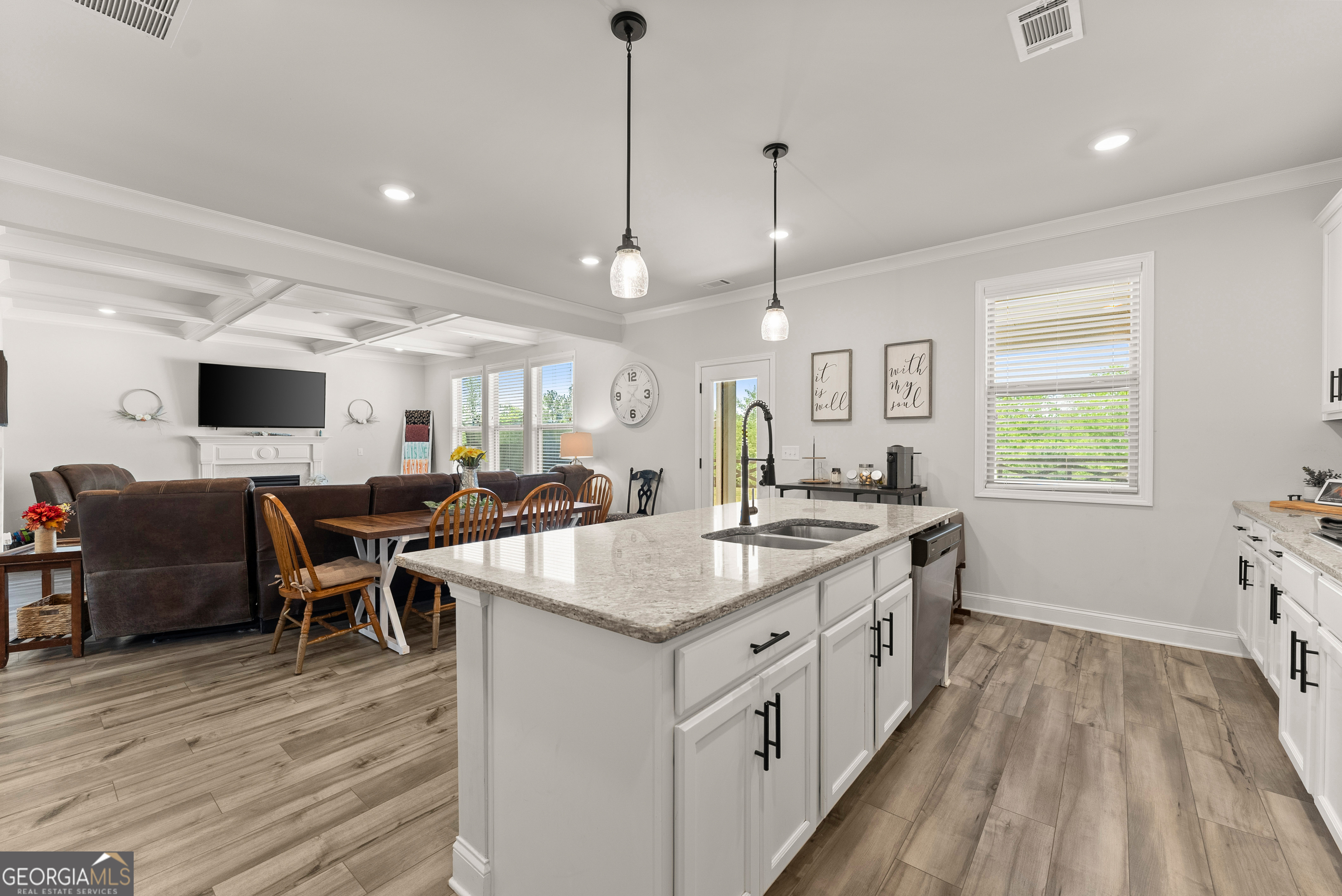 30 Brant Circle Property Photo 13