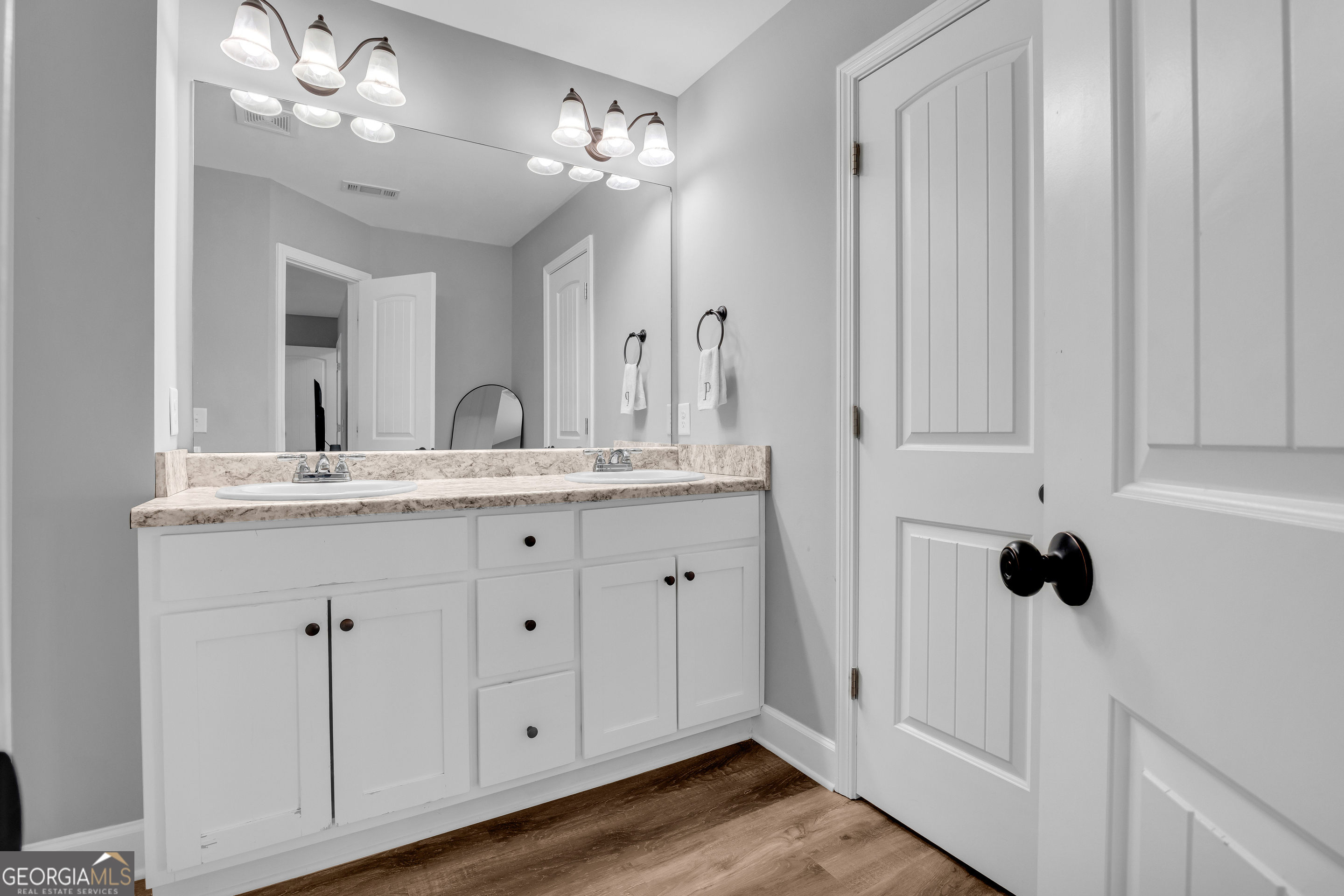 918 Sims Bridge Road Property Photo 33
