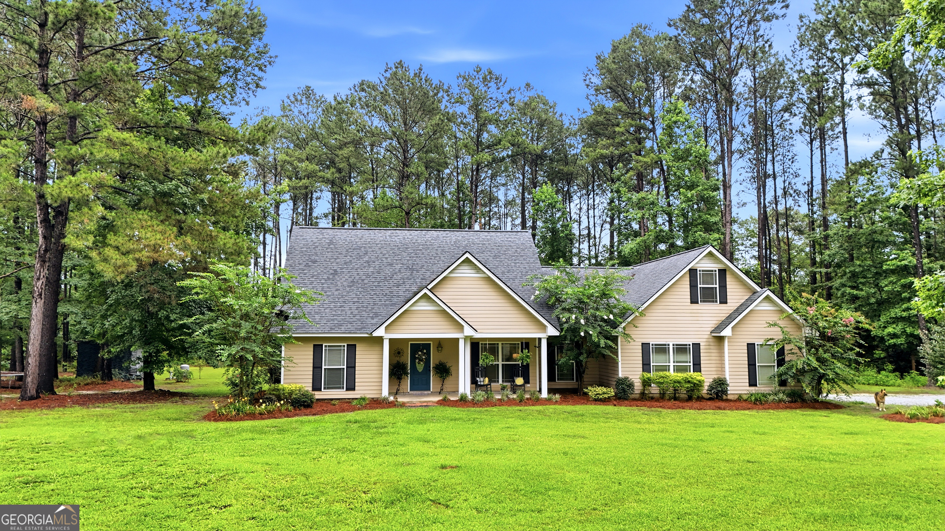 8740 Coffee Road Property Photo 1